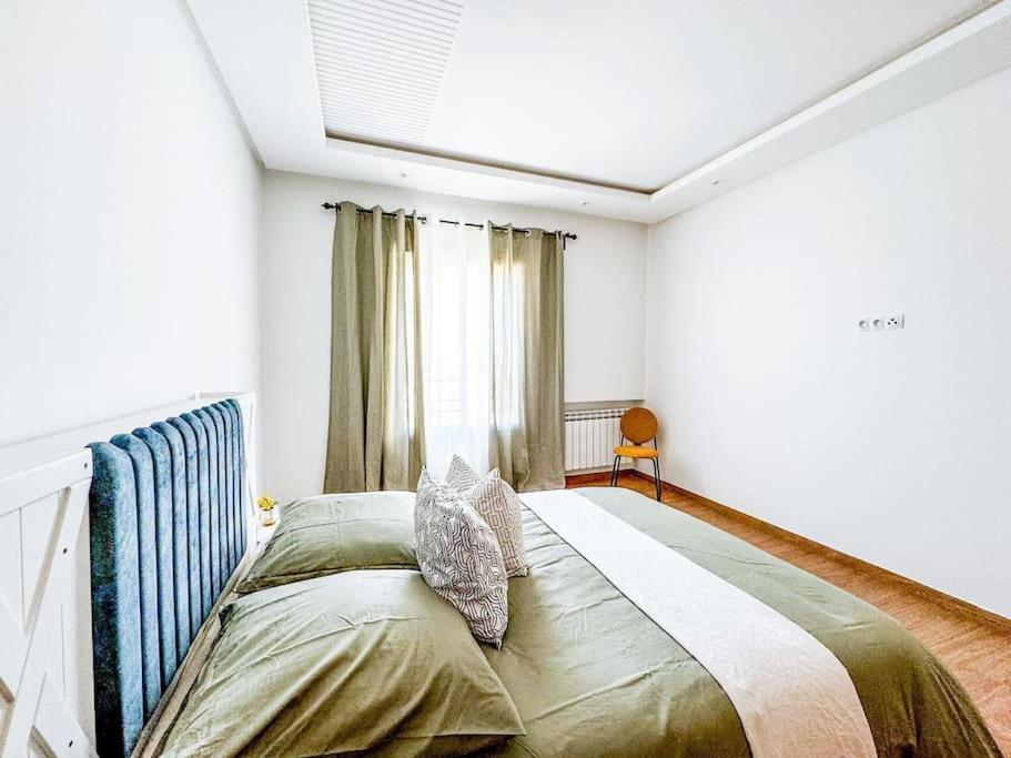 Apartment Evasion Pastel A